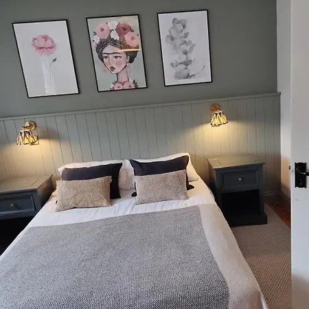 Gerendaház Corcreggan Mill B&b, Self-catering & Glamping