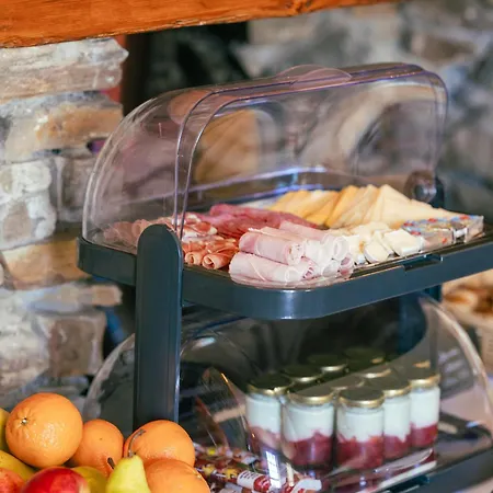 Corcreggan Mill B&b, Self-catering & Glamping *