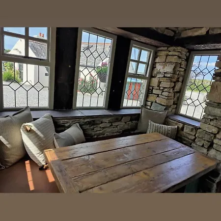 Corcreggan Mill Holiday Accommodation And Glamping