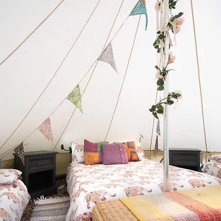 Corcreggan Mill Holiday Accommodation And Glamping *