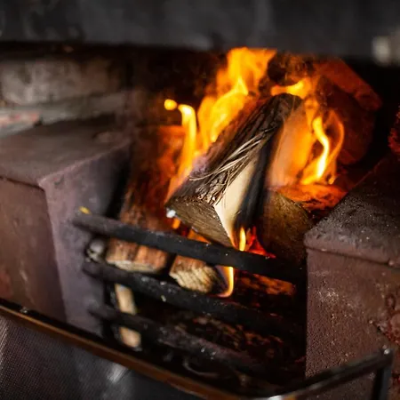 אכסניה Corcreggan Mill And Glamping *