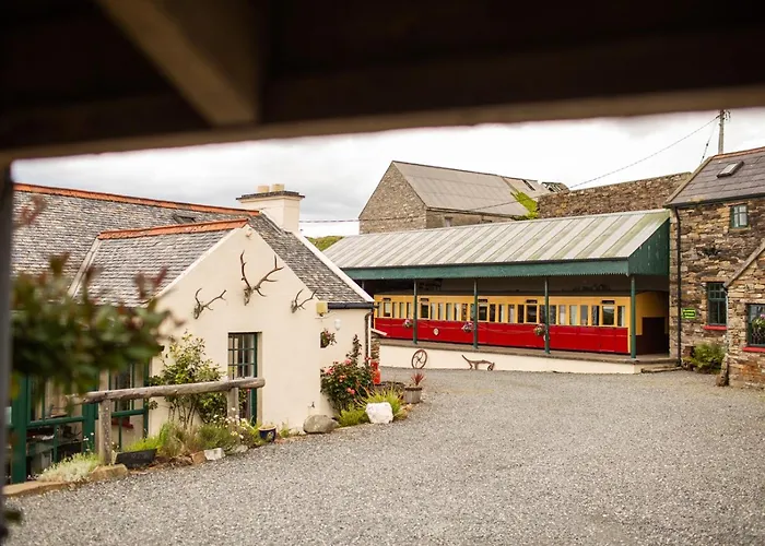 Corcreggan Mill B&b, Self-catering & Glamping 롯지 던파나기